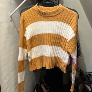 American Eagle crop top sweater